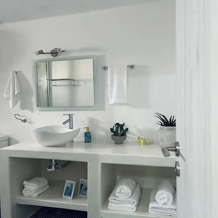 Cozam Mykonos *